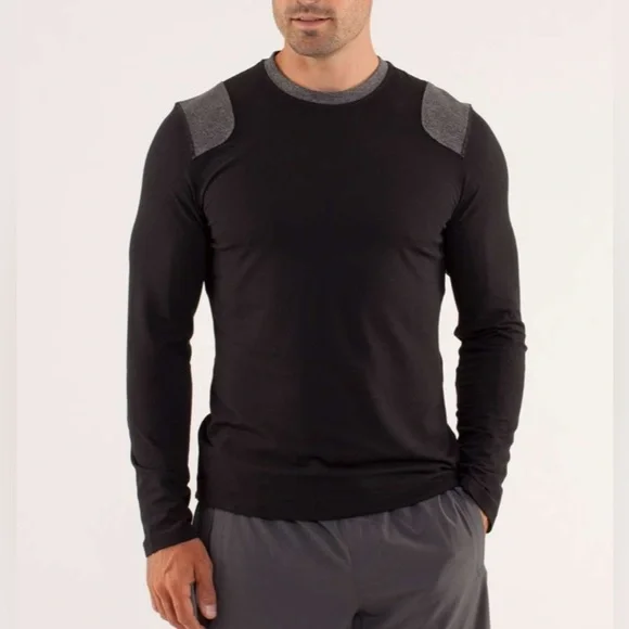 Lululemon Sprint Long Sleeve Size Medium in Black - Picture 2 of 10